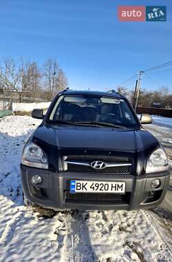 Внедорожник / Кроссовер Hyundai Tucson 2013 в Ровно