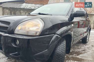 Внедорожник / Кроссовер Hyundai Tucson 2006 в Конотопе