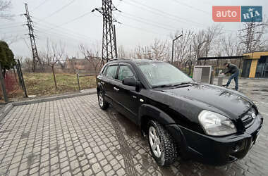 Позашляховик / Кросовер Hyundai Tucson 2006 в Кривому Розі