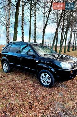 Позашляховик / Кросовер Hyundai Tucson 2005 в Тростянці