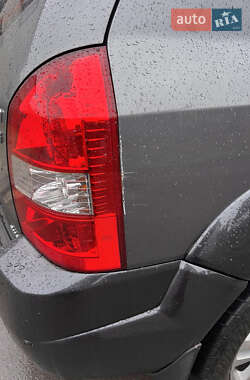 Внедорожник / Кроссовер Hyundai Tucson 2010 в 