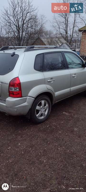 Позашляховик / Кросовер Hyundai Tucson 2007 в Новій Празі