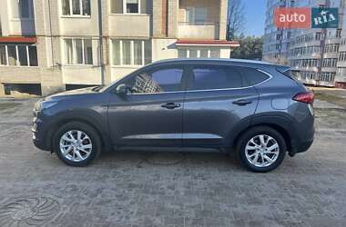 Позашляховик / Кросовер Hyundai Tucson 2018 в 