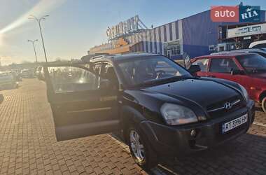 Внедорожник / Кроссовер Hyundai Tucson 2007 в 