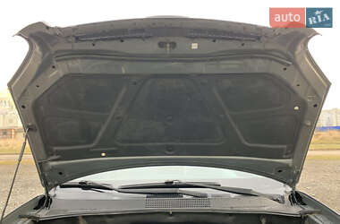 Внедорожник / Кроссовер Hyundai Tucson 2008 в 