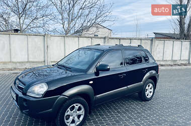 Позашляховик / Кросовер Hyundai Tucson 2009 в Житомирі