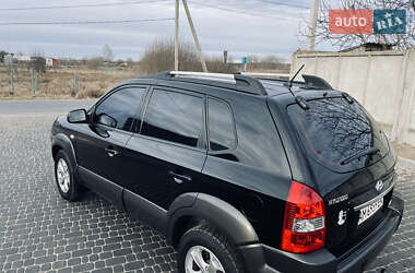 Позашляховик / Кросовер Hyundai Tucson 2009 в Житомирі