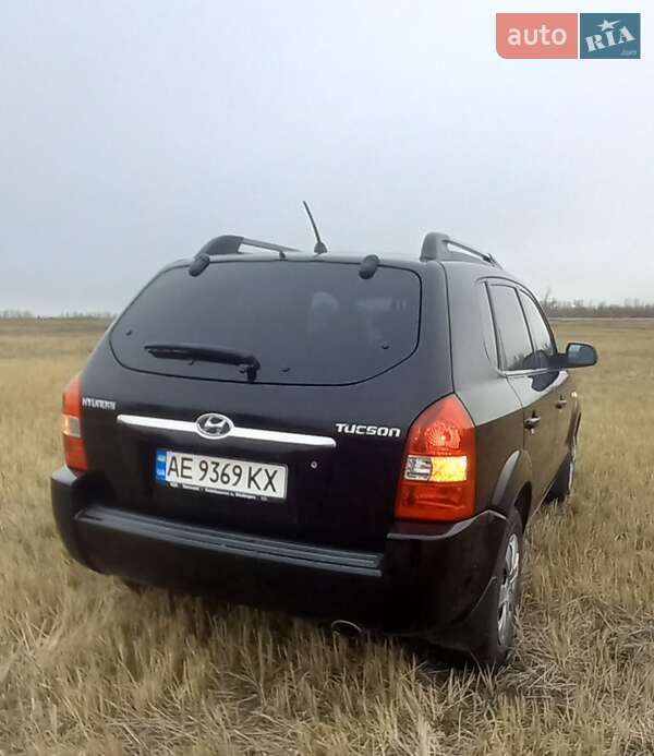 Позашляховик / Кросовер Hyundai Tucson 2006 в Васильківці