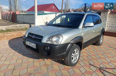 Позашляховик / Кросовер Hyundai Tucson 2006 в Миколаєві