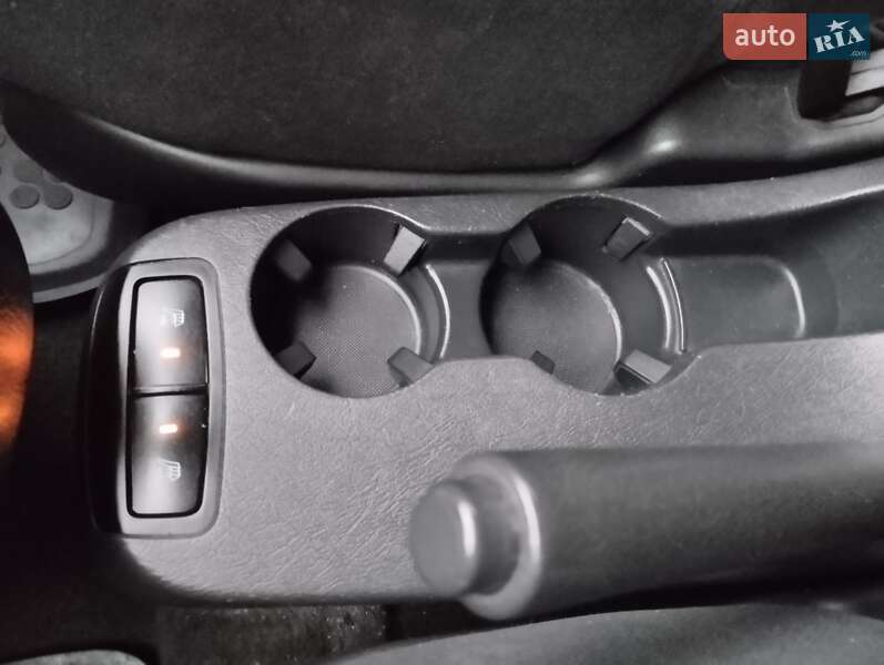 Позашляховик / Кросовер Hyundai Tucson 2008 в Вижниці