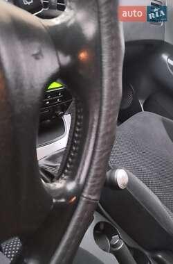 Внедорожник / Кроссовер Hyundai Tucson 2008 в 