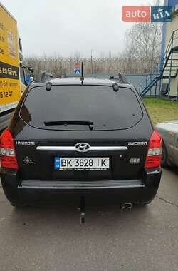 Позашляховик / Кросовер Hyundai Tucson 2006 в Рівному