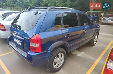 Внедорожник / Кроссовер Hyundai Tucson 2006 в 