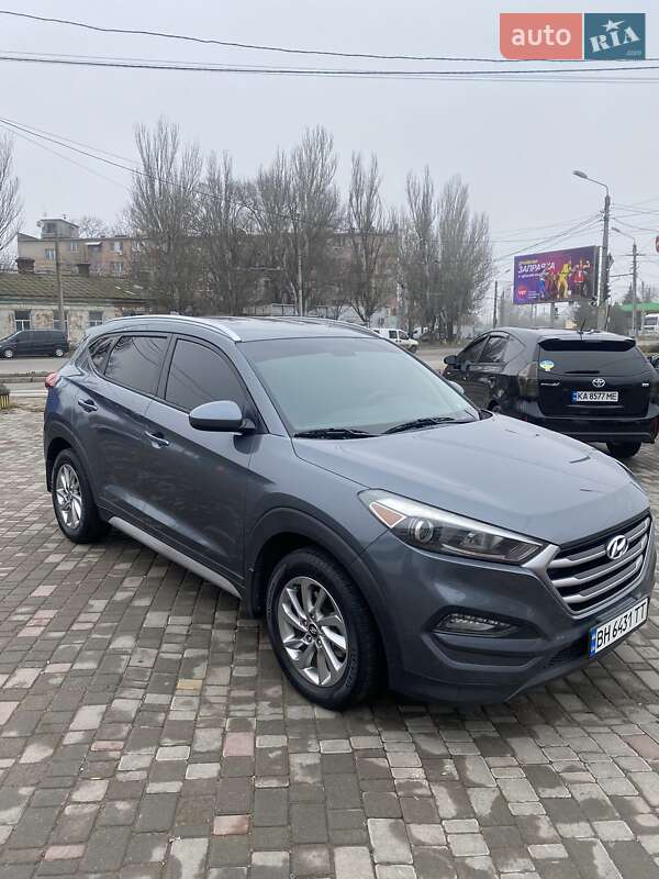 Внедорожник / Кроссовер Hyundai Tucson 2018 в 