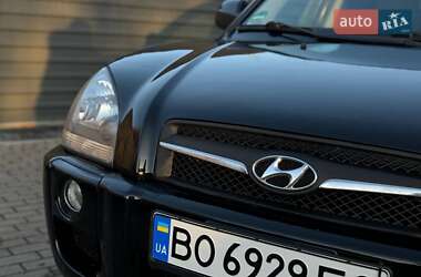 Позашляховик / Кросовер Hyundai Tucson 2006 в Радивиліві