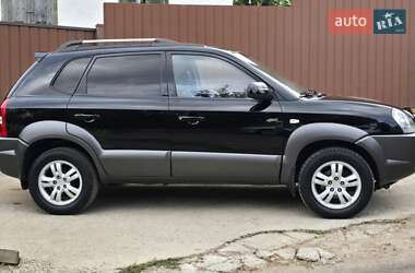 Позашляховик / Кросовер Hyundai Tucson 2007 в Полтаві