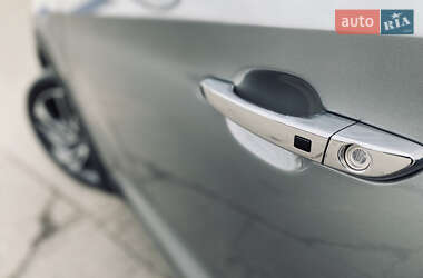 Внедорожник / Кроссовер Hyundai Tucson 2019 в 