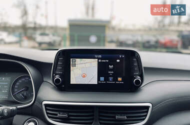 Внедорожник / Кроссовер Hyundai Tucson 2019 в 