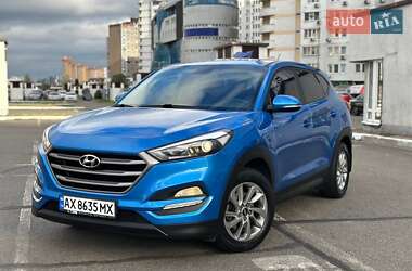 Позашляховик / Кросовер Hyundai Tucson 2016 в Києві