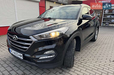 Позашляховик / Кросовер Hyundai Tucson 2016 в 