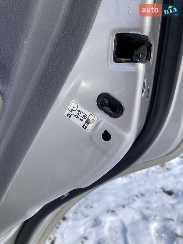 Позашляховик / Кросовер Hyundai Tucson 2005 в Вільногірську