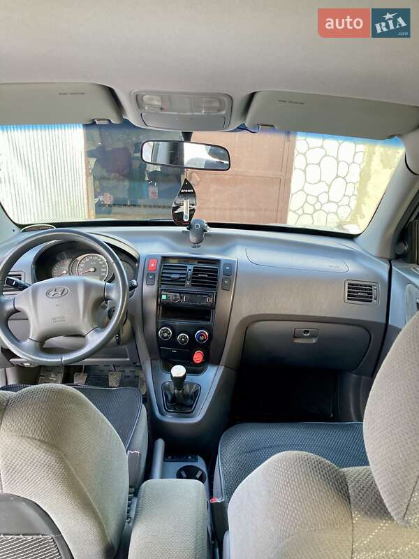 Позашляховик / Кросовер Hyundai Tucson 2005 в Вільногірську