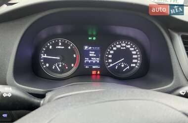 Внедорожник / Кроссовер Hyundai Tucson 2017 в 