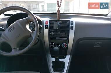 Внедорожник / Кроссовер Hyundai Tucson 2006 в Сумах