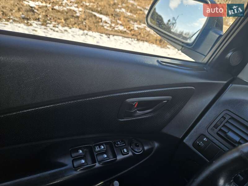 Позашляховик / Кросовер Hyundai Tucson 2008 в Чернігові