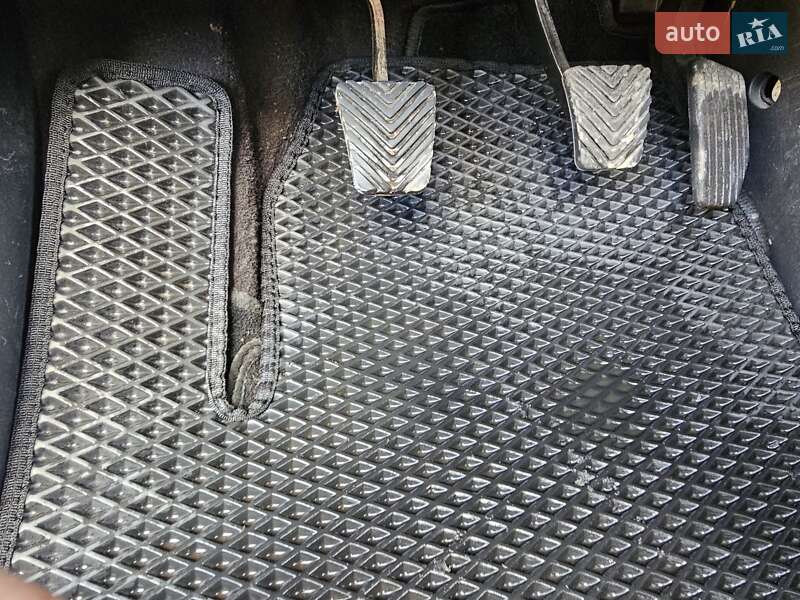 Позашляховик / Кросовер Hyundai Tucson 2008 в Чернігові