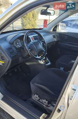 Внедорожник / Кроссовер Hyundai Tucson 2007 в 