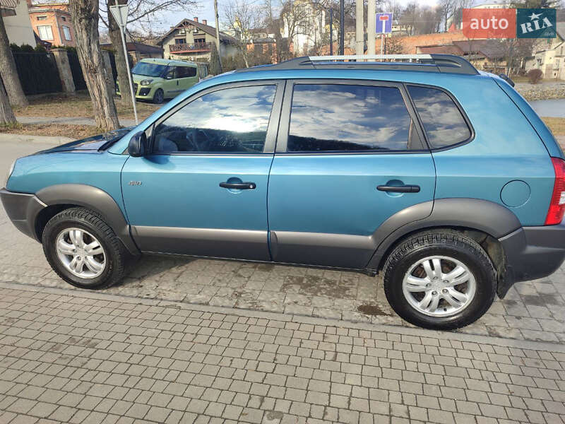 Позашляховик / Кросовер Hyundai Tucson 2008 в Львові