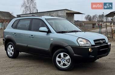 Позашляховик / Кросовер Hyundai Tucson 2009 в Охтирці