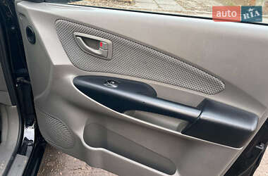 Позашляховик / Кросовер Hyundai Tucson 2008 в 