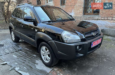 Внедорожник / Кроссовер Hyundai Tucson 2007 в Днепре