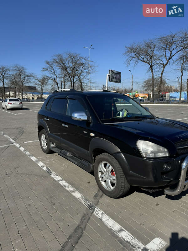 Позашляховик / Кросовер Hyundai Tucson 2006 в Одесі фото 2 Позашляховик / Кросовер Hyundai Tucson 2006 в Одесі