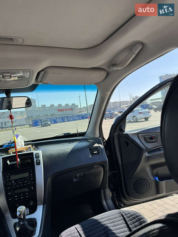 Позашляховик / Кросовер Hyundai Tucson 2006 в Одесі фото 24 Позашляховик / Кросовер Hyundai Tucson 2006 в Одесі