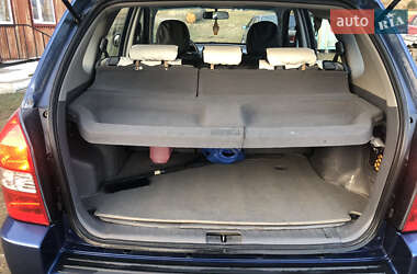 Позашляховик / Кросовер Hyundai Tucson 2004 в Східниці