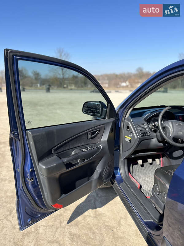 Внедорожник / Кроссовер Hyundai Tucson 2005 в Львове