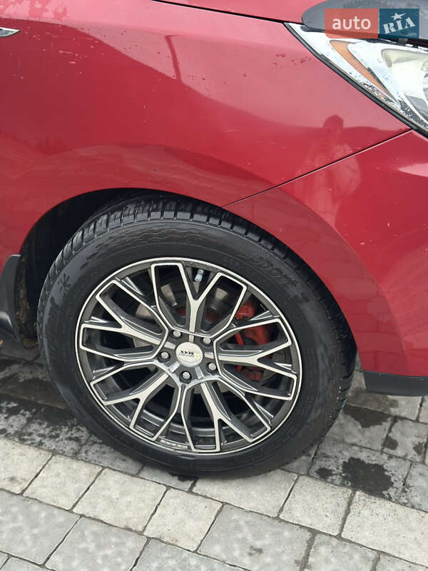 Позашляховик / Кросовер Hyundai Tucson 2012 в Львові