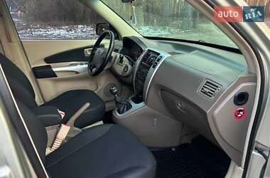 Внедорожник / Кроссовер Hyundai Tucson 2007 в 