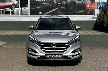 Позашляховик / Кросовер Hyundai Tucson 2016 в Чернівцях