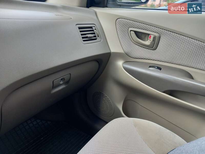 Позашляховик / Кросовер Hyundai Tucson 2008 в Косові