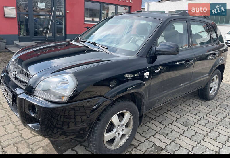 Внедорожник / Кроссовер Hyundai Tucson 2006 в 
