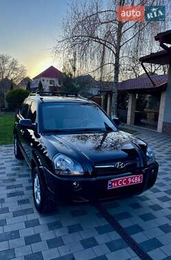 Внедорожник / Кроссовер Hyundai Tucson 2008 в 