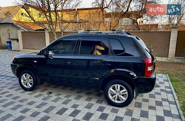 Внедорожник / Кроссовер Hyundai Tucson 2008 в 
