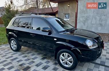 Внедорожник / Кроссовер Hyundai Tucson 2008 в 