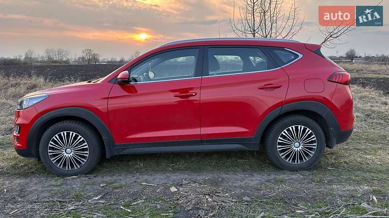 Позашляховик / Кросовер Hyundai Tucson 2020 в Києві