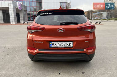 Внедорожник / Кроссовер Hyundai Tucson 2017 в 