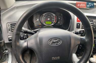 Внедорожник / Кроссовер Hyundai Tucson 2007 в 
